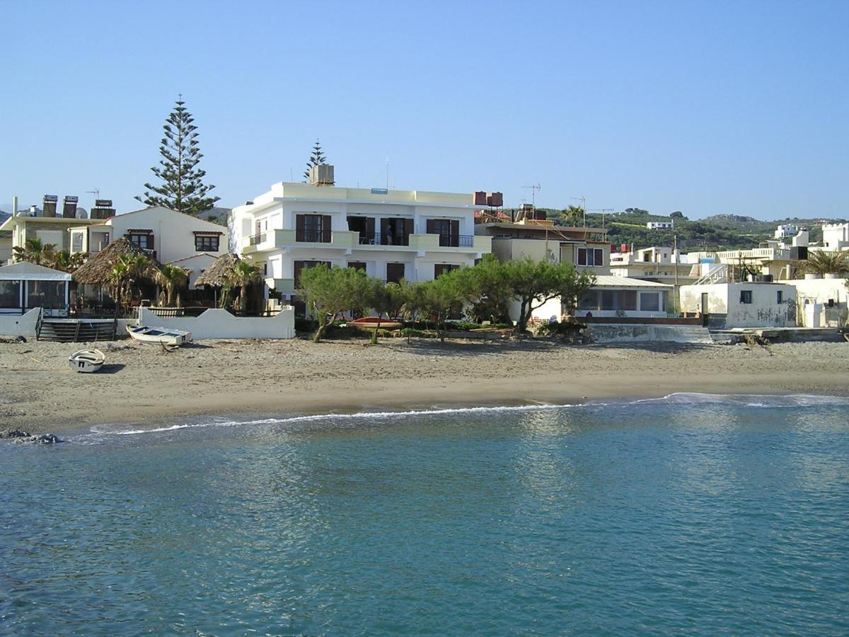 Erofili Aparthotel Agia Marina Esterno foto